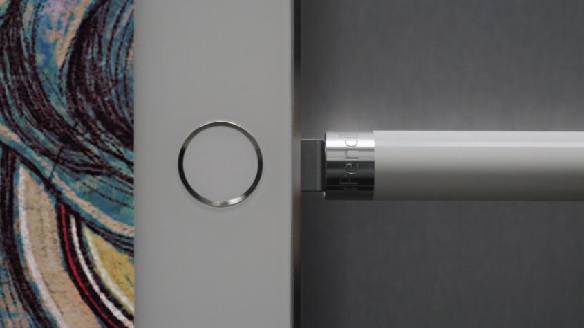 Charging Apple Pencil via the iPad Pro's Lightning port