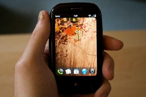 Palm Pre closed with my sweet wallpaper