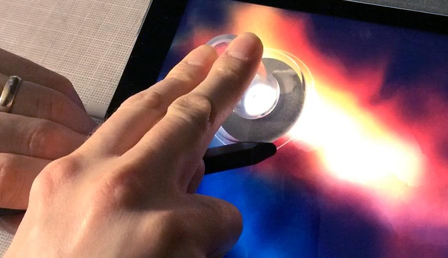 tracing around a rotary cutter with Pencil stylus